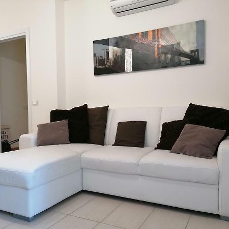 Appartamento Elegante Nuovissimo Quartu SantʼElena Екстериор снимка