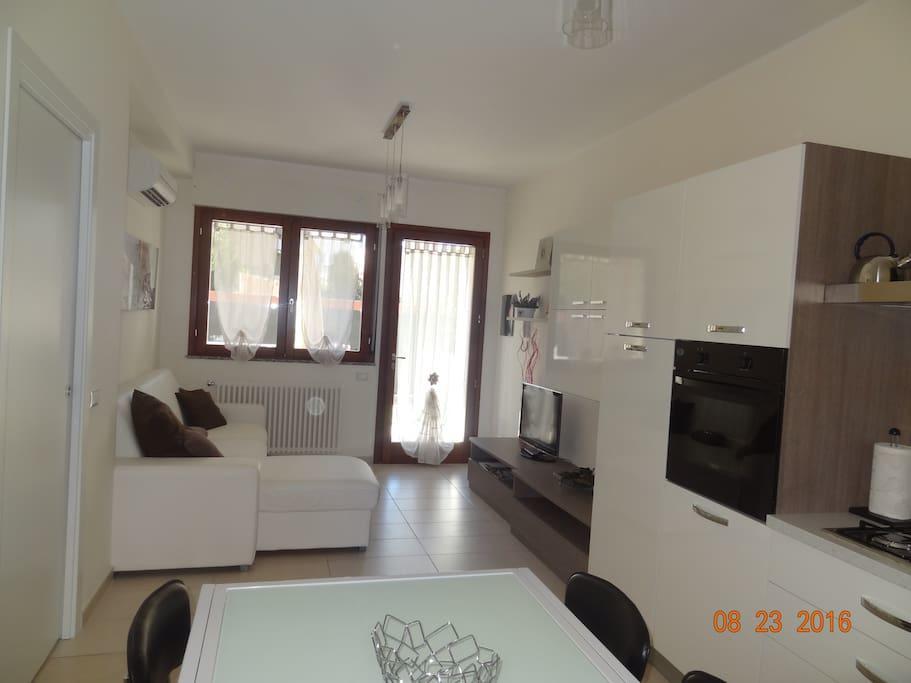 Appartamento Elegante Nuovissimo Quartu SantʼElena Екстериор снимка
